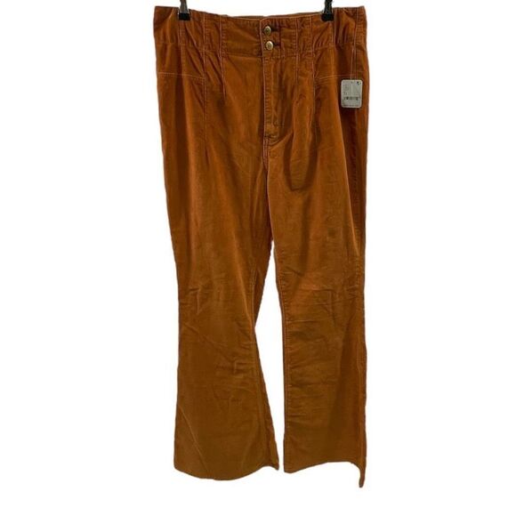 We The Free by Free People NWT Jayde Flare Apricot Corduroy Jeans Size 31 - Picture 1 of 9